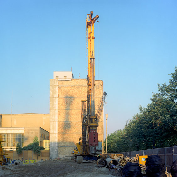 A rotary drill at a construction site in Berlin. Image: Michel Meijer