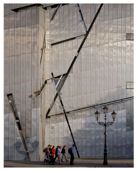Die Fassade des Jüdischen Museums in Berlin. Foto: Radek Dabrowski & Michel Meijer.