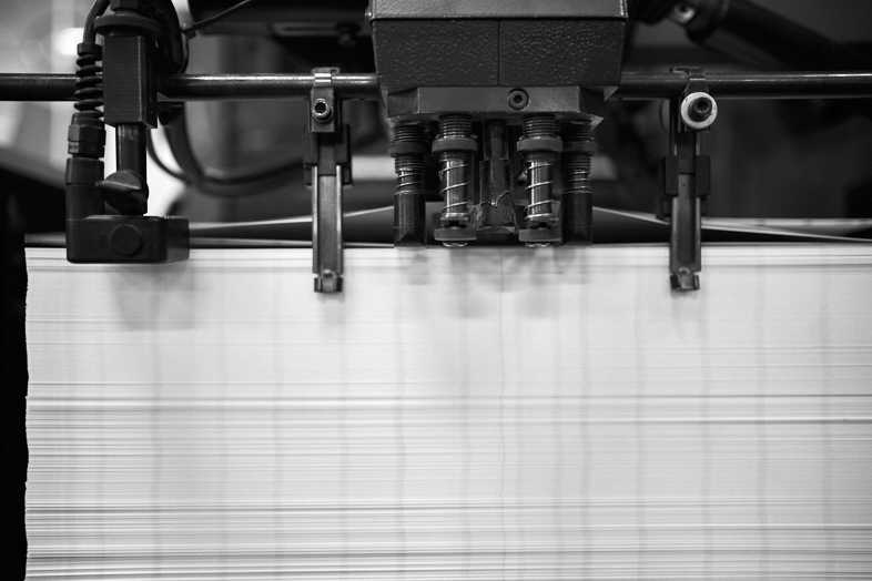 Einführen von Druckbögen in die Druckmaschine