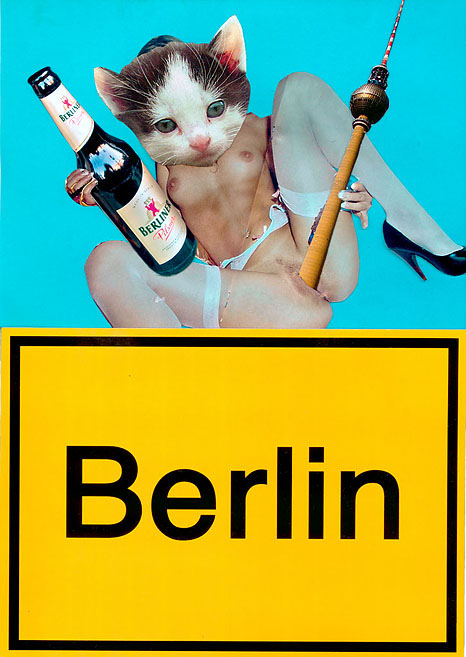 Eine Frau mit einem Katzenkopf. Collage: Tim Roeloffs.